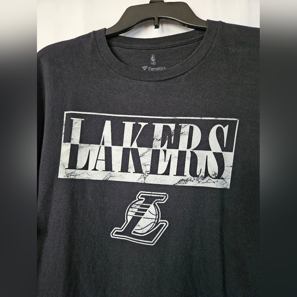 Fanatics Lakers LeBron James black tshirt size XL - Picture 3 of 5